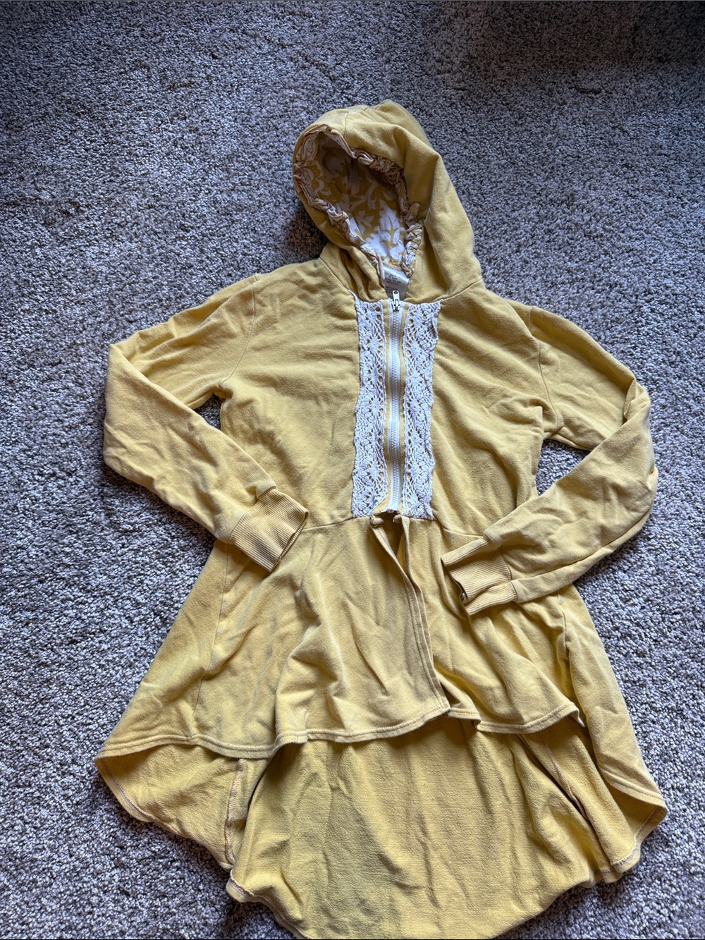 Persnickety boutique girls hoodie sz 7